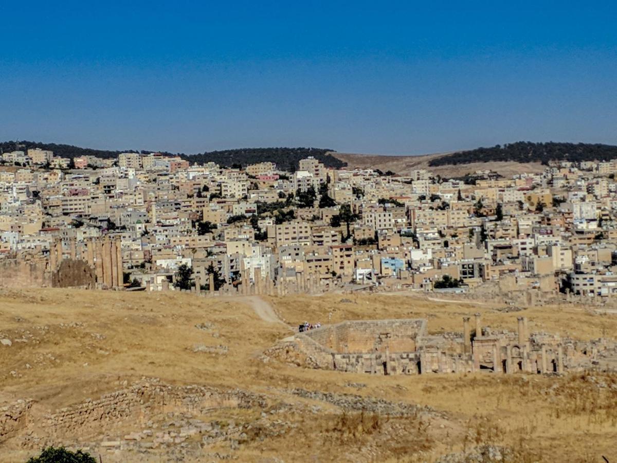 Bed and Breakfast Full Panorama Jerash Gerasa Exterior foto