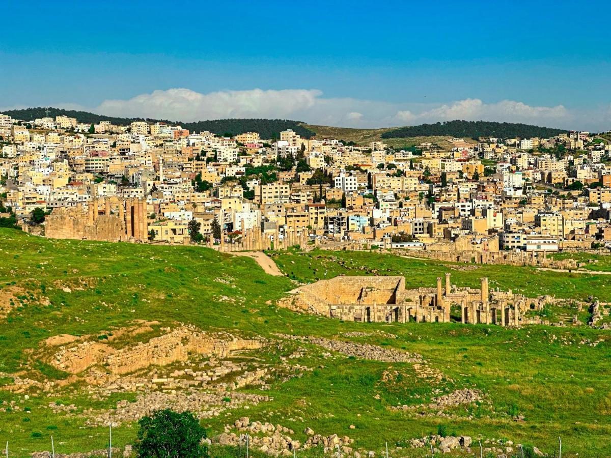 Bed and Breakfast Full Panorama Jerash Gerasa Exterior foto